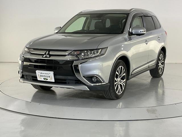 2015 MITSUBISHI Outlander 24G Navigation Package