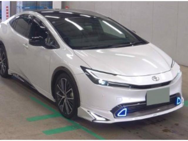 2024 Toyota Prius Z — Photo 1