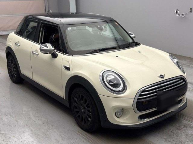 2019 BMW_Mini BMW Mini 5HB Cooper D