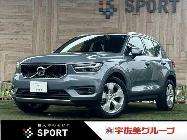 2022 VOLVO VOLVO XC40 B3 Momentum