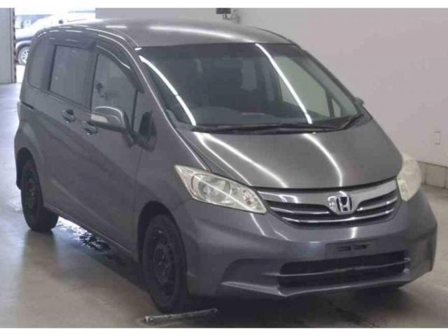 2013 Honda FREED G Just Selection