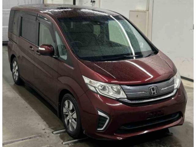 2015 Honda Step Wagon G EX Honda Sensing — Photo 1