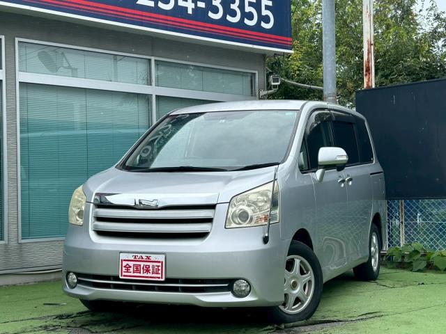 2009 Toyota Noah X Smart Edition — Photo 1