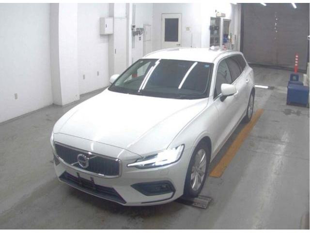 2020 VOLVO VOLVO V60 T5 Momentum Leather Package