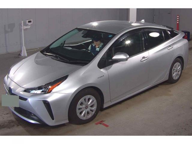 2019 Toyota Prius S — Photo 1