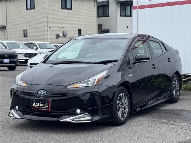2019 Toyota Prius S — Photo 1