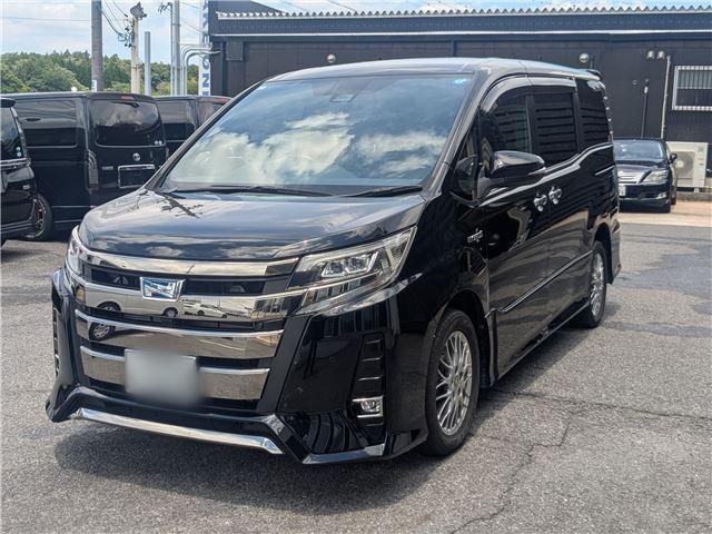 2020 Toyota Noah Hybrid Hybrid Si Double Bee?