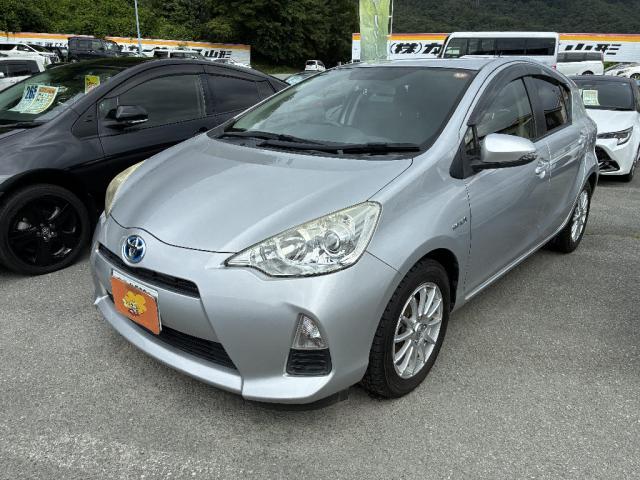 2012 Toyota Aqua G — Photo 1