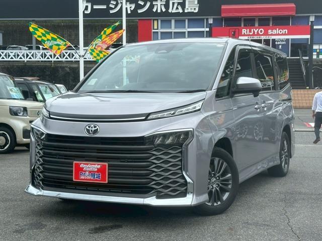 2022 Toyota VOXY 2.0 S-G — Photo 1