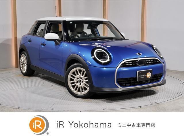 2024 BMW_Mini BMW Mini 5HB Cooper C Favored Trim