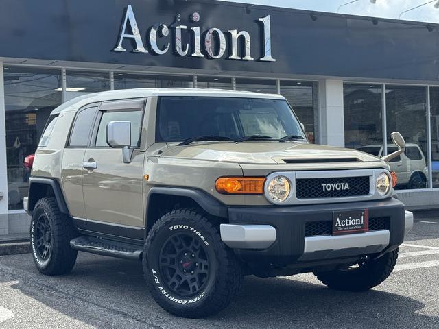 2012 Toyota FJCruiser Color Package