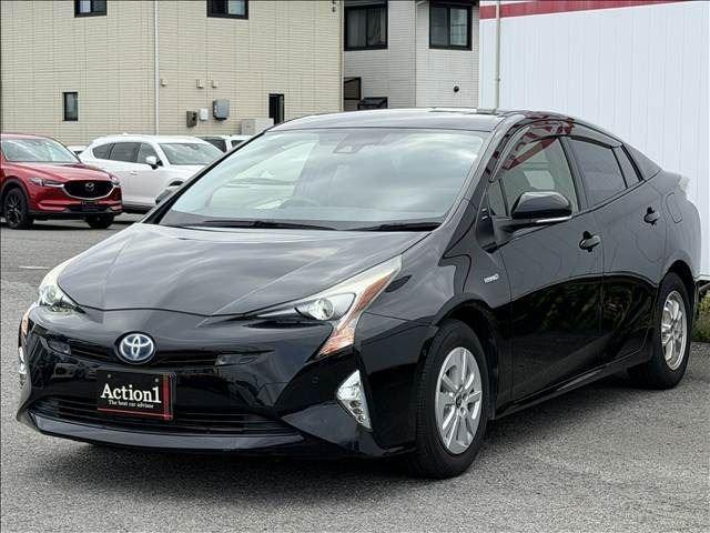 2018 Toyota Prius S Safety Plus — Photo 1