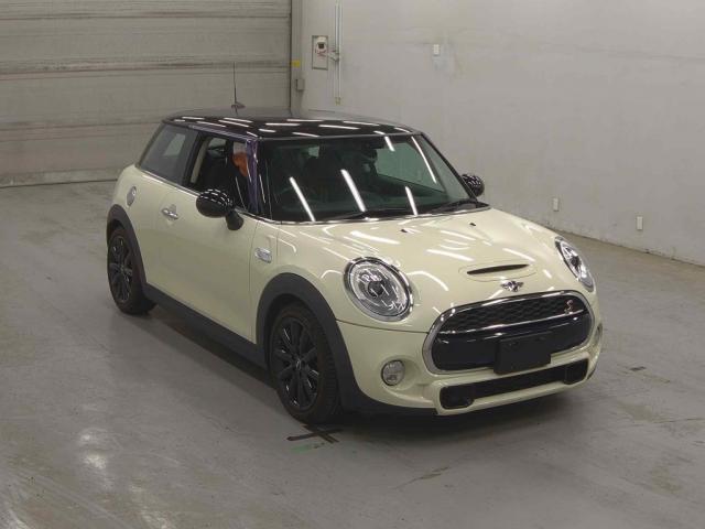 2017 BMW_Mini BMW Mini 3HB Cooper SD