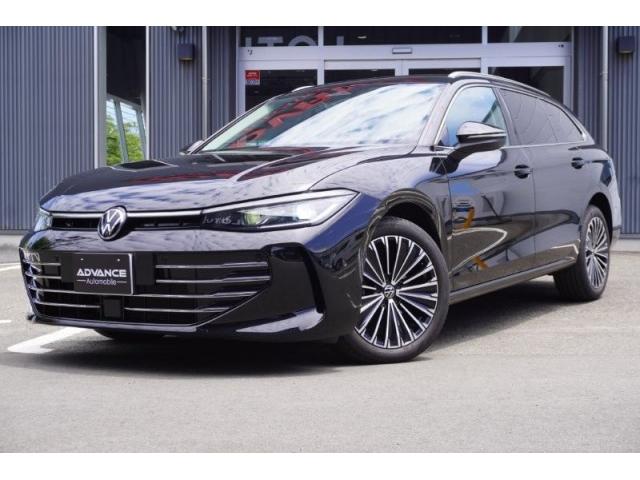 2024 Volkswagen VW Passat Wagon eHybrid Elegance