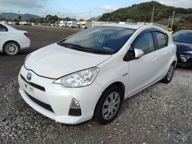 2014 Toyota Aqua S