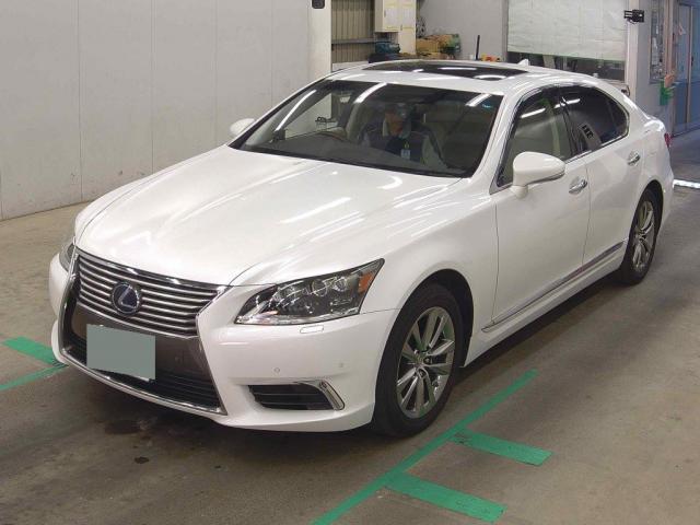 2015 LS600h Version C — Photo 1