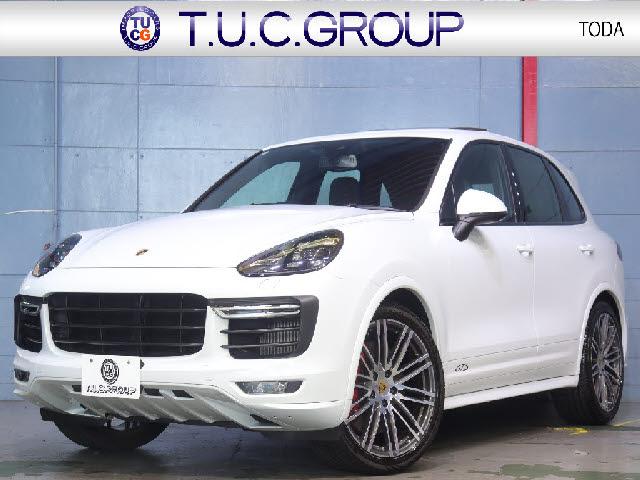 2017 Porsche Cayenne Porsche Cayenne GTS Sport Chrono PKG