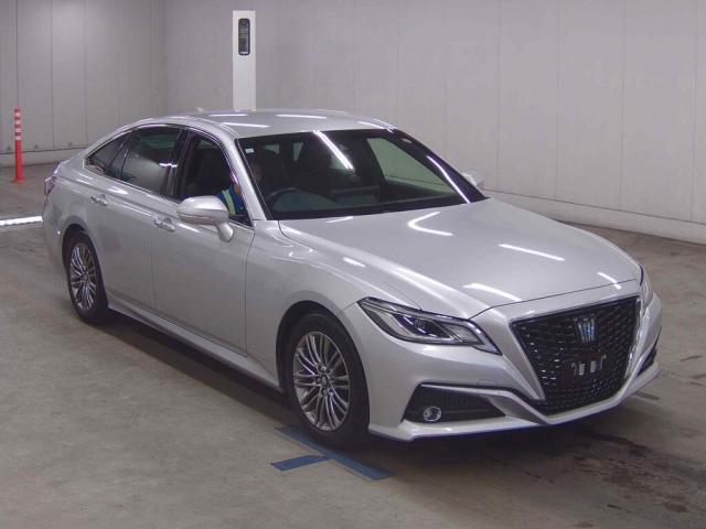 2022 Toyota Crown Hybrid S