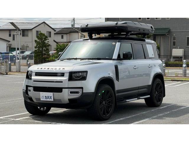 2022 Land Rover Defender5D 110 P300
