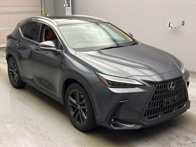 2023 NX Hybrid NX350h Version L 4WD — Photo 1