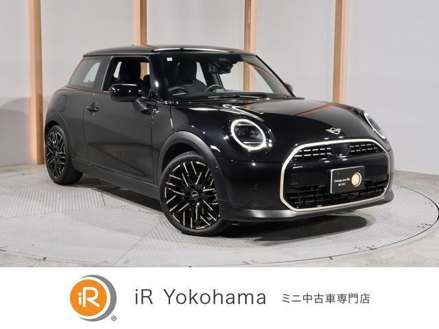 2024 BMW_Mini BMW Mini 3HB Cooper C Favored Trim