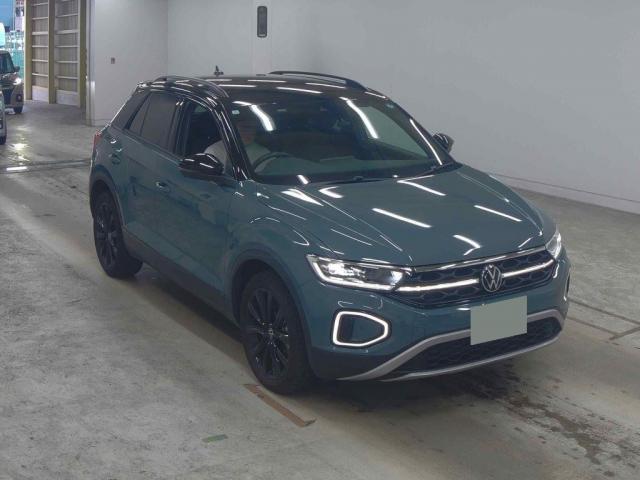 2024 Volkswagen VW T-Roc TSI Black Style