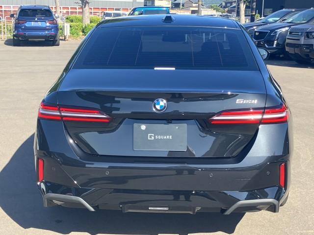 2025 BMW BMW 5series 523i M Sport