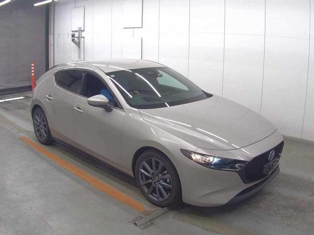 2023 MAZDA Mazda3 Fastback 15S Touring