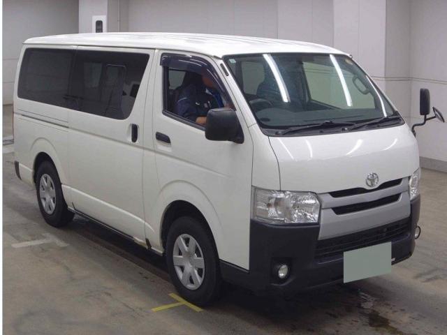 2016 Toyota HIACE VAN DX 4WD