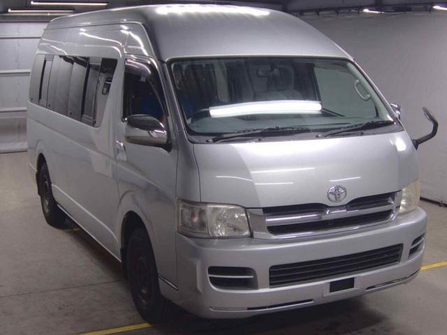 2005 Toyota Hiace Wagon Grand Cabin 4WD