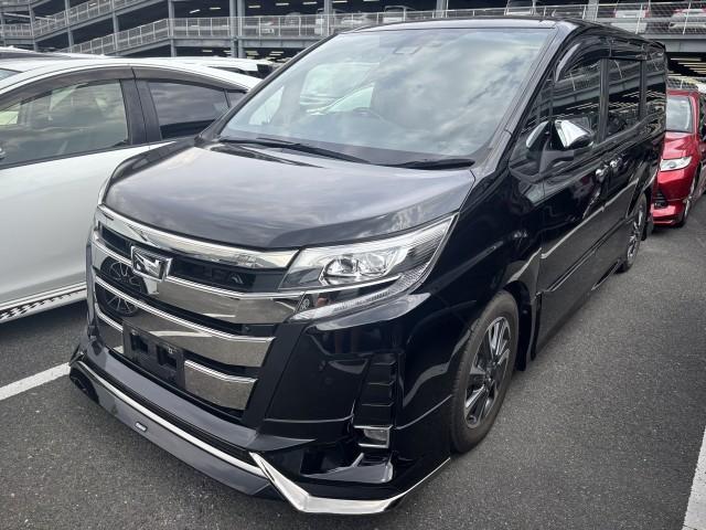 2021 Toyota Noah Si Double Bee? — Photo 1