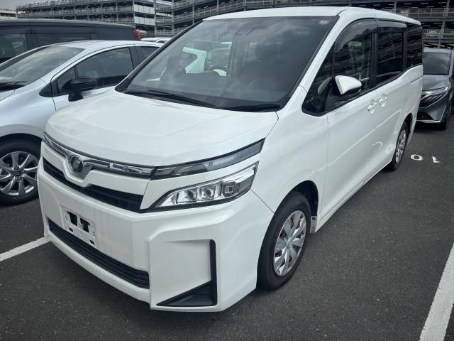 2017 Toyota VOXY X