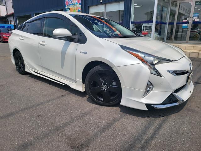 2016 Toyota Prius S Touring Selection