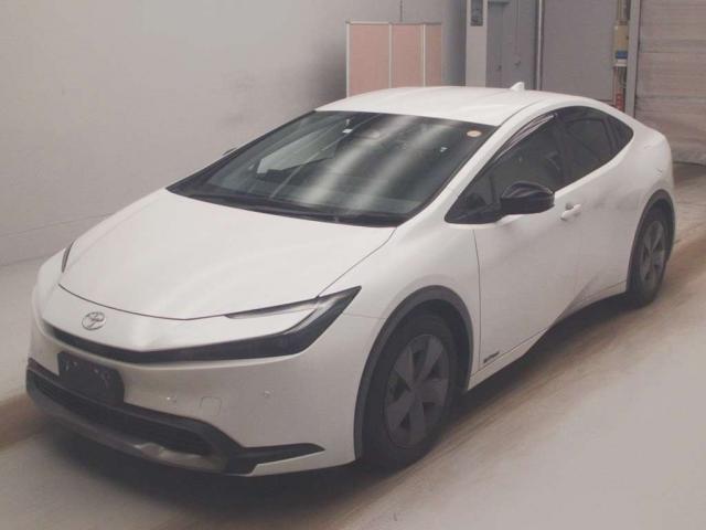 2023 Toyota Prius U 4WD — Photo 1