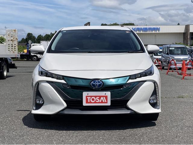 2018 Toyota Prius PHEV A Utility Plus