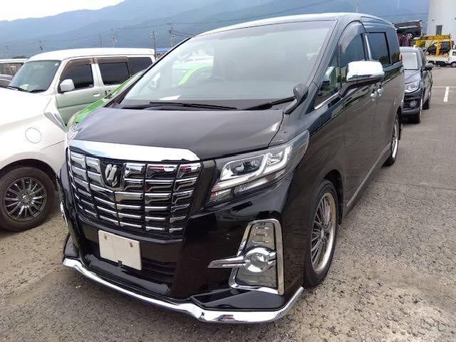 2015 Toyota Alphard S — Photo 1