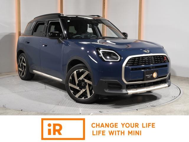 2025 MINI Countryman Countryman S ALL4 Favored Trim