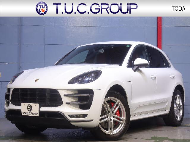 2017 Porsche Macan Porsche Macan Turbo Sport Chrono PKG