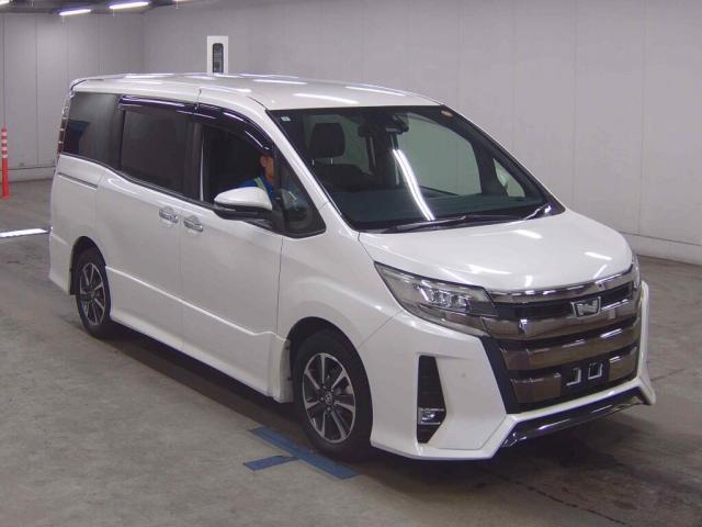 2019 Toyota Noah Special Edition Si Double Bee?