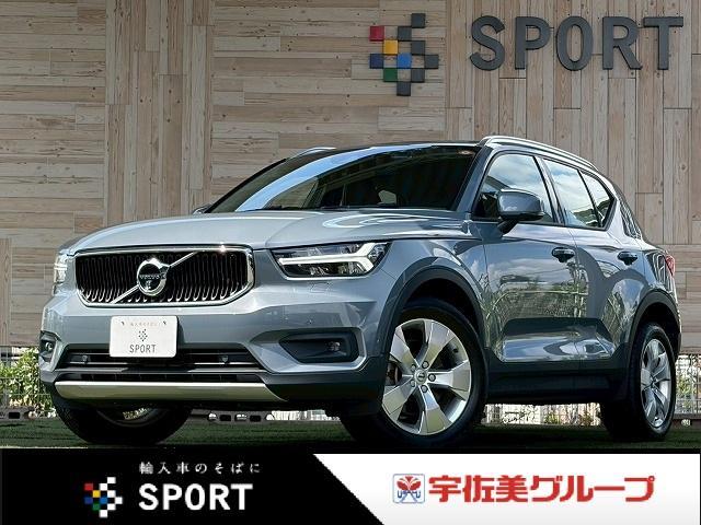 2019 VOLVO VOLVO XC40 T4 Momentum