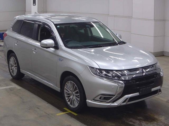 2021 MITSUBISHI Outlander PHEV G Plus Package