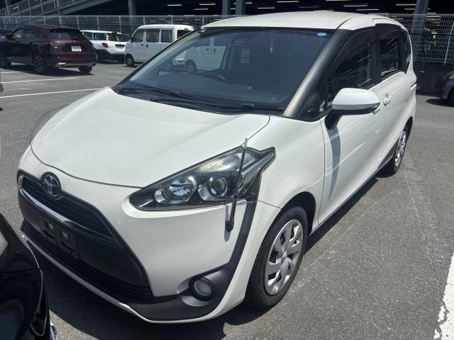 2017 Toyota Sienta X