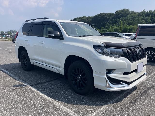 2023 Toyota LAND CRUISER PRADO TX L Package Matte Black Edition ★ 4WD ★ Modellista Aero ★ Moon Roof ★ RCC