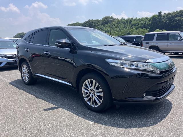 2019 Toyota Harrier Premium ★ Genuine Navigation ★ RCC ★ Genuine Aluminum ★ Idling Stop