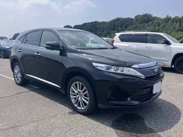 2019 Toyota Harrier Premium ★ Genuine Navigation ★ RCC ★ Genuine Aluminum ★ Electric Parking Brake