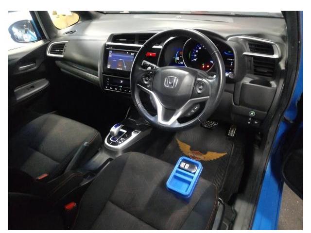 2013 Honda FIT HYBRID S Package