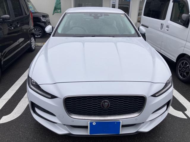 2020 Jaguar XE XE SE AWD