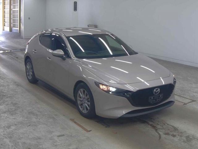2023 MAZDA Mazda3 Fastback 15S Touring