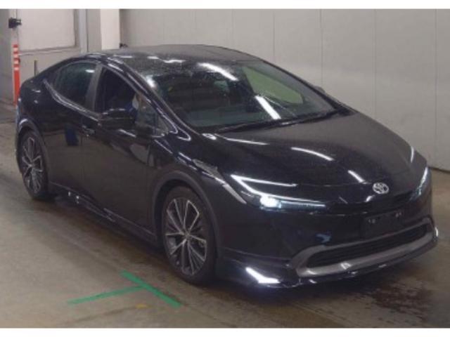 2023 Toyota Prius G — Photo 1