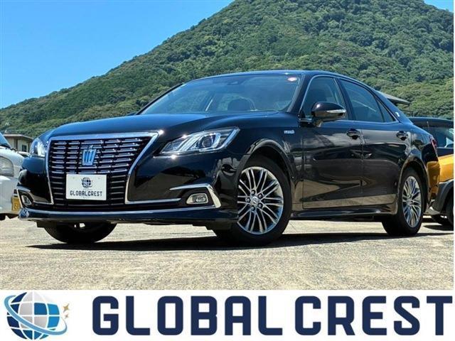 2017 Toyota Crown Hybrid Royal
